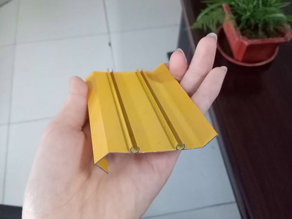 65防雨葉片