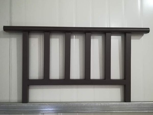 空調(diào)護(hù)欄