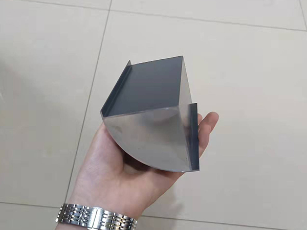 3鋁型材